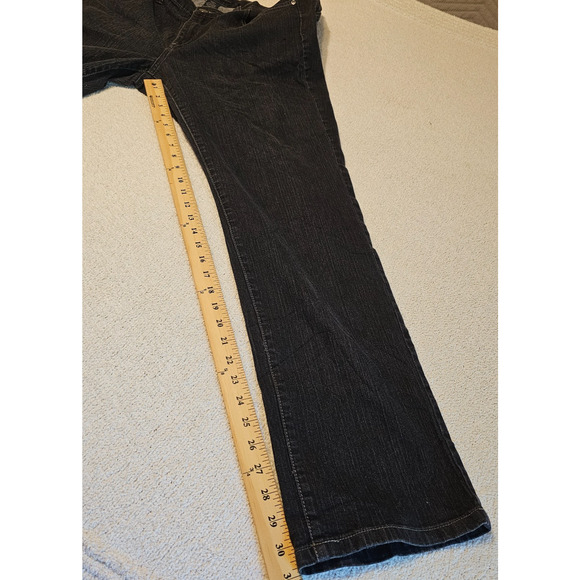 Calvin Klein Jeans Women’s Plus 18W x 33 Dark Wash Straight Leg Denim Stretch - Picture 8 of 11